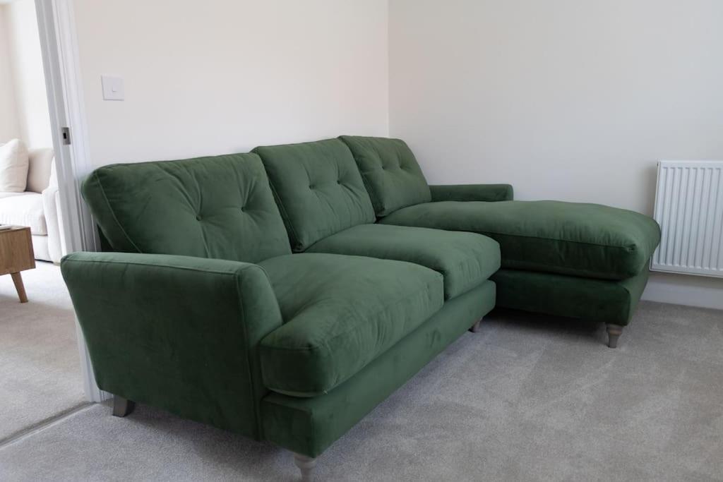 Holiday home 5 Swiftsure - Stunning 4 Bed Home, Free Parking *